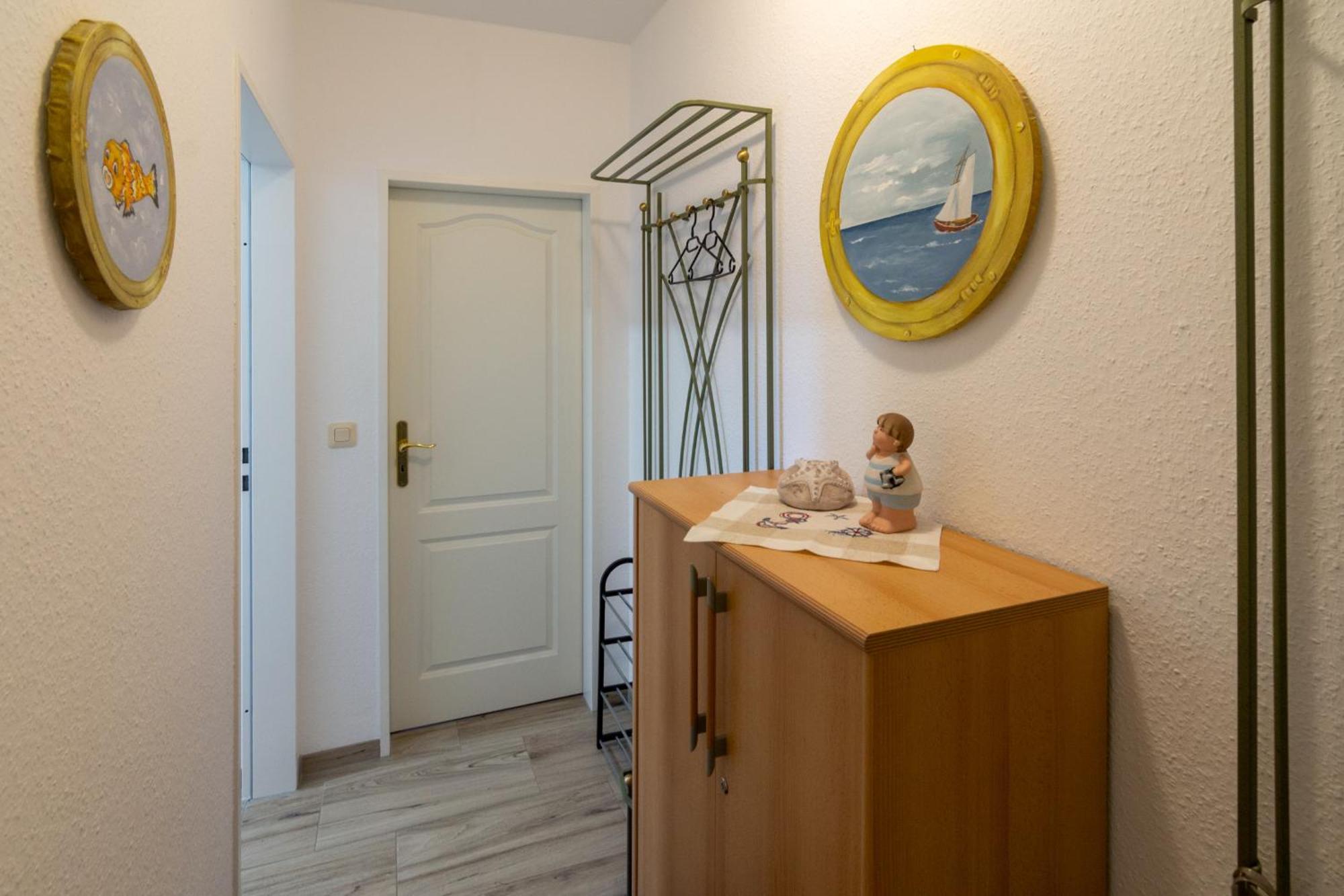 Friesenstuebchen Apartment Dornumersiel Luaran gambar